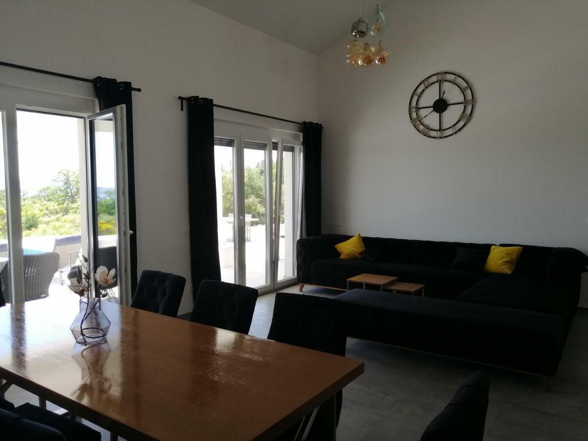 Villa Orao Kaštel Novi Exteriér fotografie