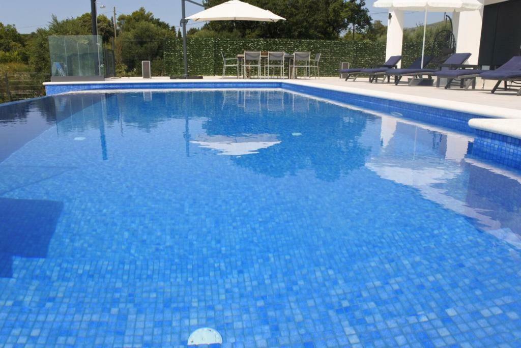 Villa Orao Kaštel Novi Exteriér fotografie